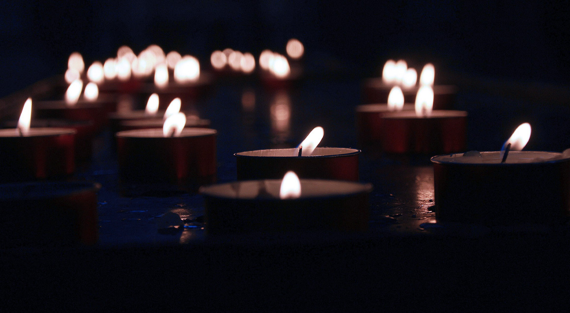 US Blue Christmas Candles