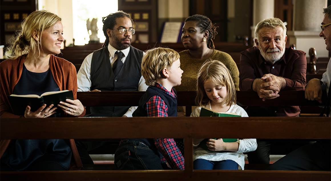 I S Diverse Peoplein Pews